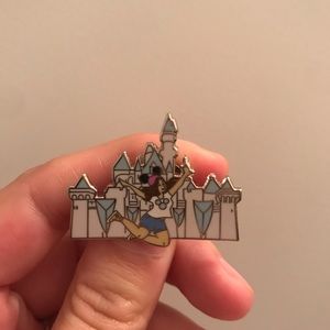 Disney Mickey Mouse Castle Pin